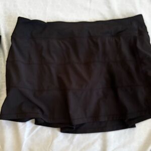 Lulu lemon black skorts